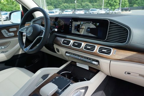 New 2025 Mercedes-Benz GLS 450 4MATIC image 73