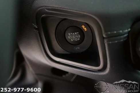 Used 2024 Jeep Wrangler Unlimited Sahara image 21