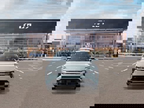New 2025 Kia K4 EX image 2