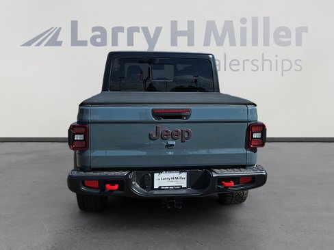 New 2025 Jeep Gladiator Rubicon image 4