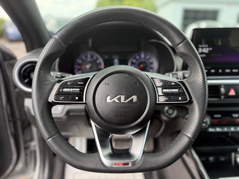 Used 2023 Kia Forte GT-Line w/ GT-Line Premium Package image 20