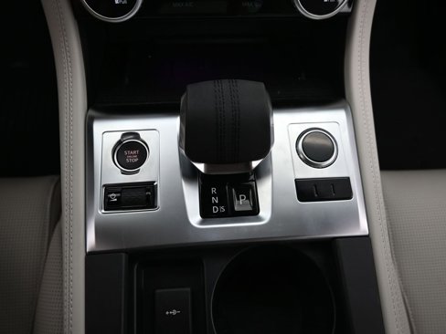 New 2026 Jaguar F-PACE R-Dynamic S image 28