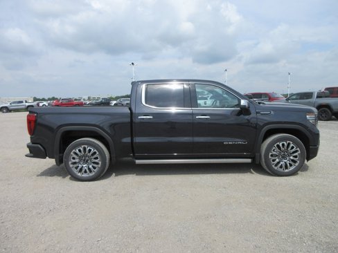 New 2026 GMC Sierra 1500 Denali Ultimate image 3