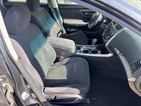 Used 2013 Nissan Altima 2.5 SV image 18