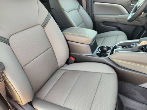New 2026 Chevrolet Colorado ZR2 w/ Technology Package image 10