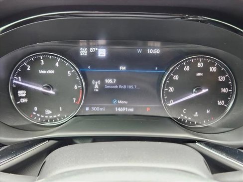 Used 2023 Buick Envision Avenir image 11