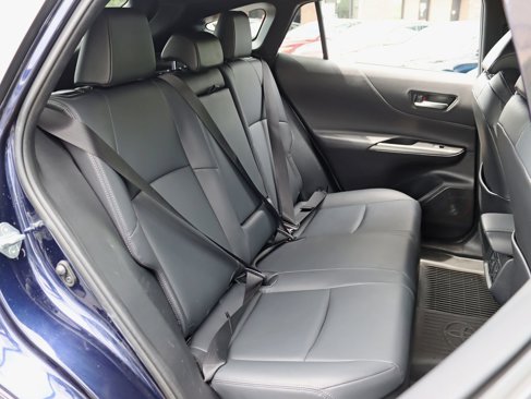 Used 2024 Toyota Venza XLE image 29