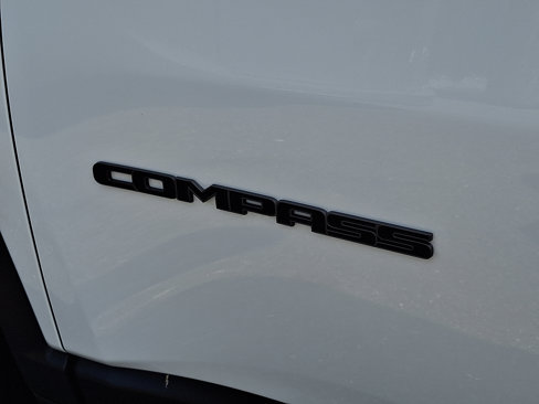 New 2025 Jeep Compass Latitude w/ Altitude Special Edition image 5