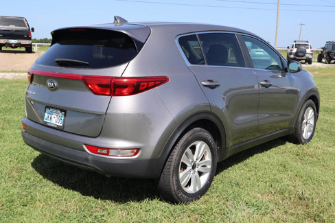 Used 2019 Kia Sportage LX w/ Paint Protection Package image 2
