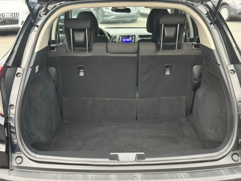 Used 2020 Honda HR-V LX image 12