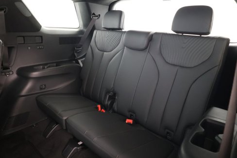 Used 2025 Hyundai Palisade Calligraphy image 24