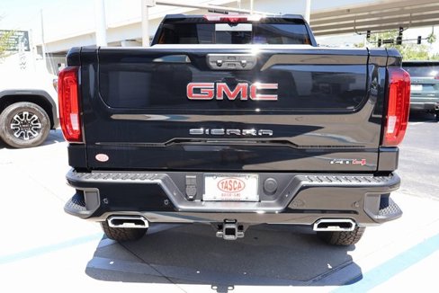 New 2026 GMC Sierra 1500 AT4 w/ AT4 Premium Package image 5