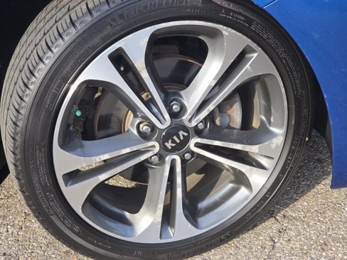 Used 2014 Kia Forte EX w/ Premium Package image 13