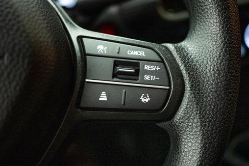 Used 2025 Honda HR-V LX image 19