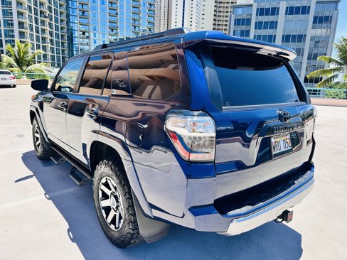 Used 2023 Toyota 4Runner TRD Off-Road image 5