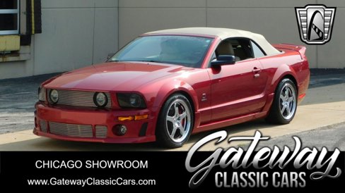 Used 2005 Ford Mustang GT image 1