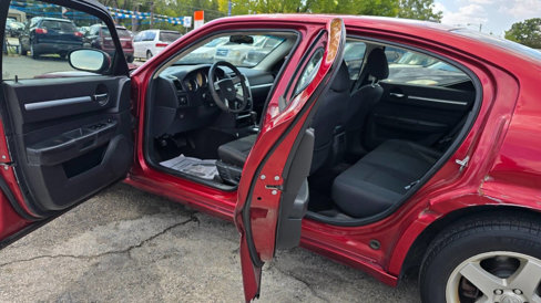Used 2010 Dodge Charger SXT image 8