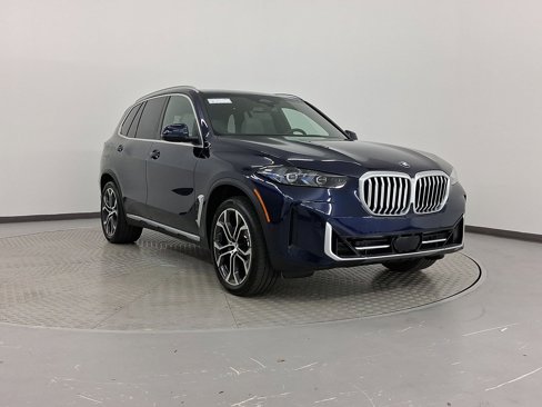 New 2026 BMW X5 sDrive40i w/ Climate Comfort Package image 7