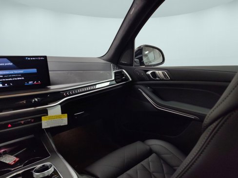 New 2026 BMW X7 xDrive40i image 23