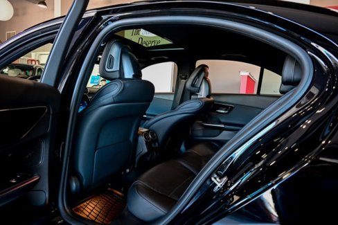 Used 2022 Mercedes-Benz C 300 4MATIC Sedan image 17