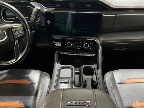 Used 2024 GMC Sierra 3500 AT4 w/ Technology Package image 32