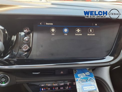 Used 2023 Buick Envision Avenir image 21