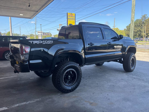 Used 2021 Toyota Tacoma 4x4 Double Cab image 5