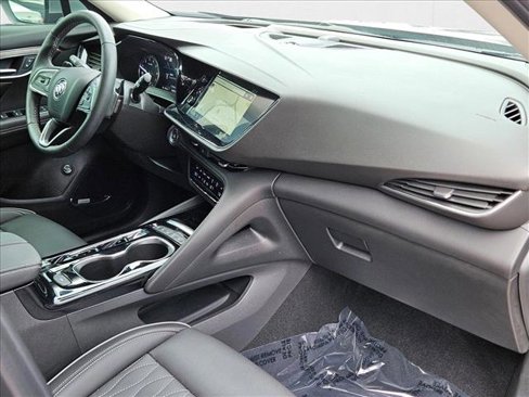 Used 2023 Buick Envision Avenir image 23