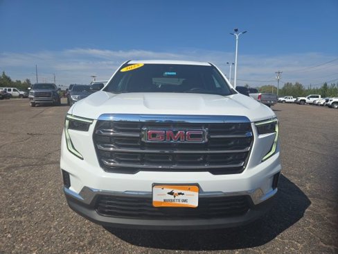 Used 2025 GMC Acadia Elevation image 3