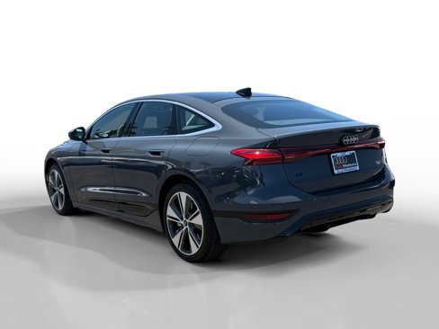 New 2025 Audi A6 e-tron Premium Plus image 3