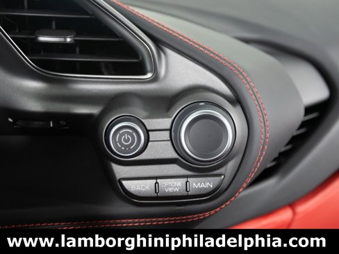 Used 2018 Ferrari 488 GTB image 23