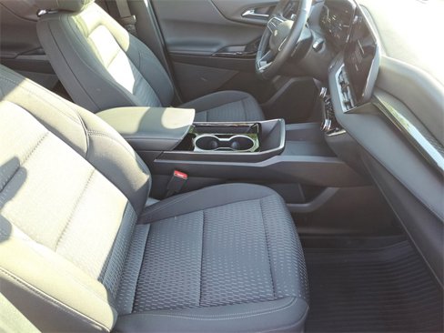 Used 2025 Chevrolet Equinox LT w/ Safety and Technology Package image 23