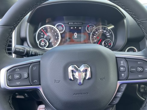 New 2026 RAM 1500 4x4 Crew Cab image 22