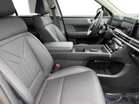 Used 2025 Hyundai Santa Fe SEL image 14