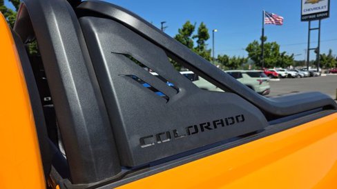 New 2025 Chevrolet Colorado Z71 w/ Midnight Edition image 11