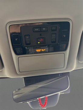 Used 2024 Toyota Grand Highlander Limited image 20