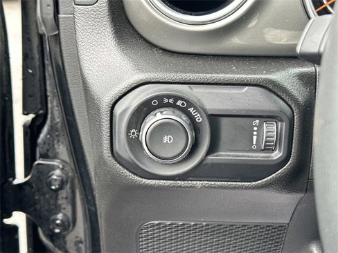 Certified 2023 Jeep Wrangler Sahara image 22