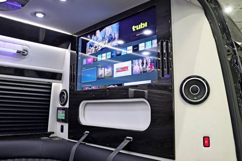 Used 2024 Mercedes-Benz Sprinter 3500 image 35