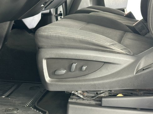 Used 2018 Chevrolet Silverado 1500 LT w/ All Star Edition image 24