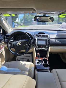 Used 2012 Toyota Camry XLE image 7