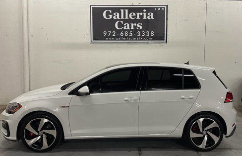 Used 2020 Volkswagen GTI SE image 1