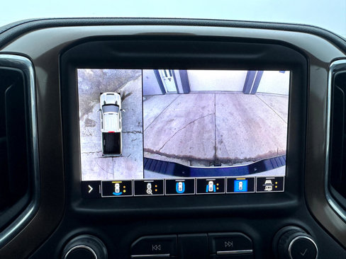 Used 2021 Chevrolet Silverado 2500 High Country w/ Z71 Off-Road Package image 10