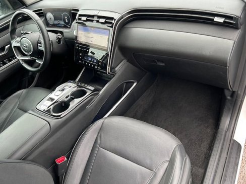 Used 2023 Hyundai Tucson Limited image 17