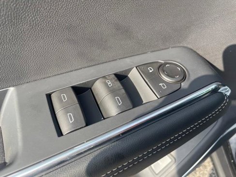 New 2026 GMC Acadia Elevation image 12