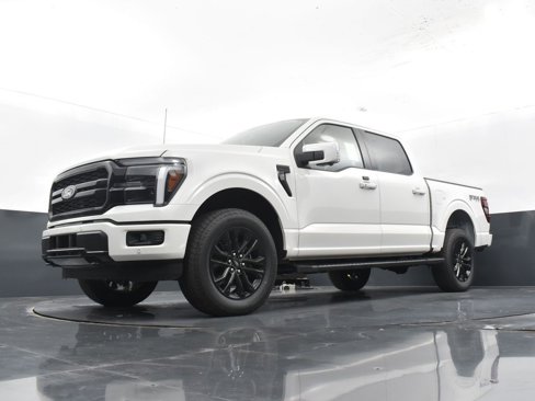 New 2025 Ford F150 Lariat w/ Equipment Group 502A High image 29
