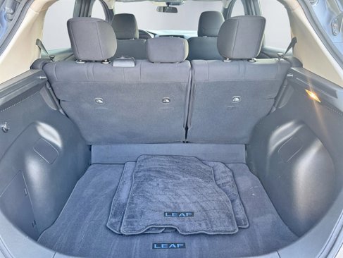 Used 2022 Nissan Leaf S image 20
