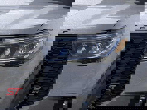 New 2025 Ford Explorer ST image 18