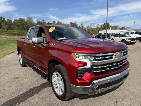 Used 2024 Chevrolet Silverado 1500 LTZ w/ LTZ Premium Package image 7