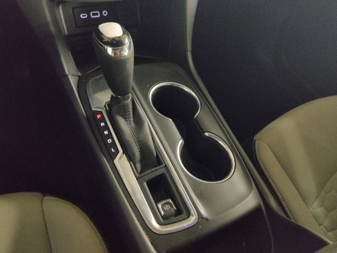 Used 2020 Chevrolet Equinox LS image 26