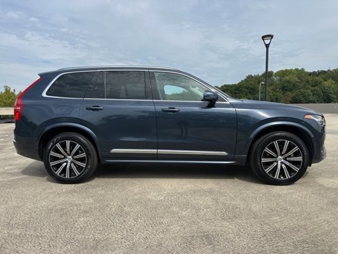 Certified 2025 Volvo XC90 B5 Core image 10